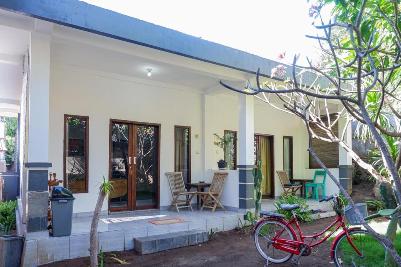 Bukit Garden Bed & Breakfast Gili Trawangan Dış mekan fotoğraf